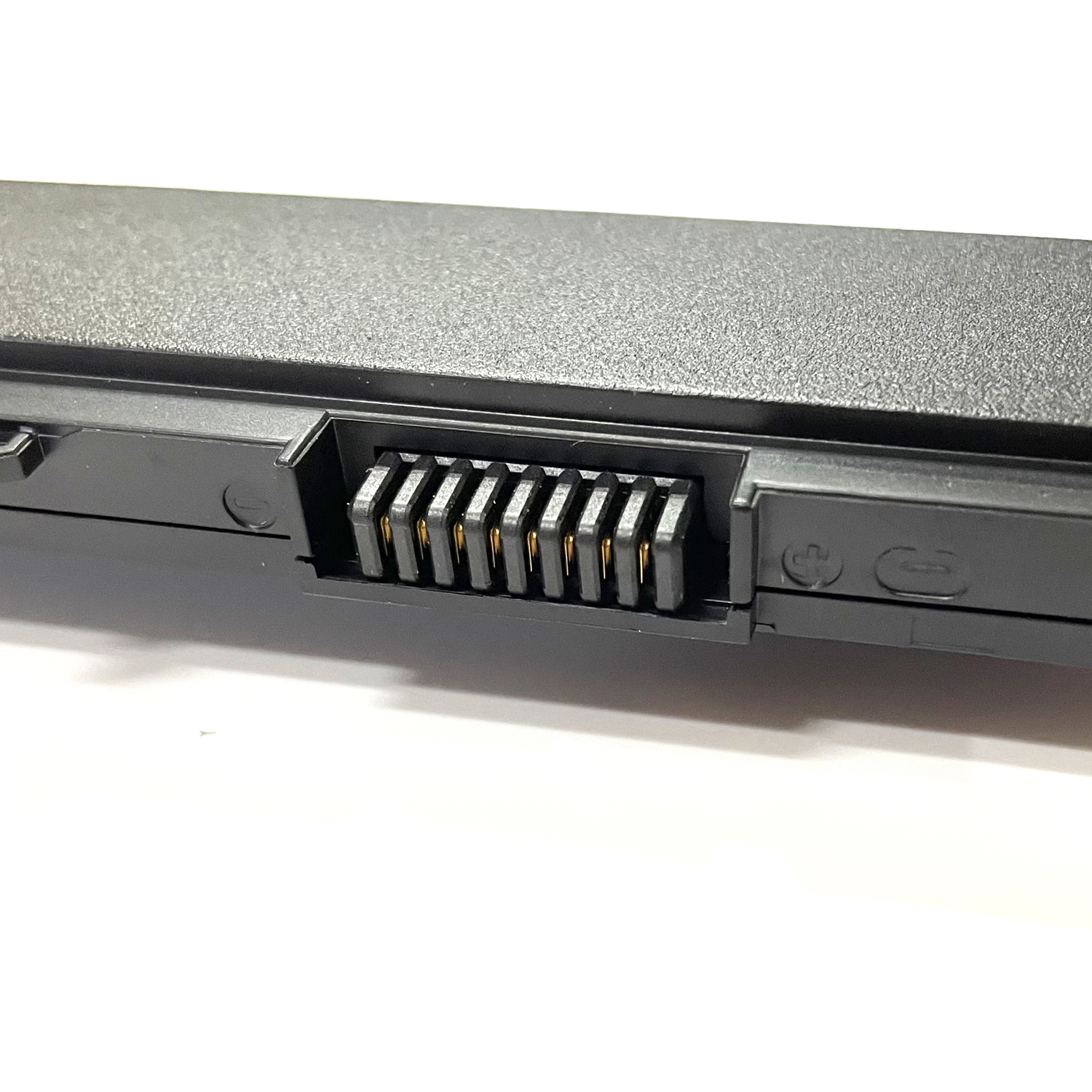 Genuine HP HS04 Laptop Battery for Pavilion 14 & 15 Models | HSTNN-LB6U 807612-421