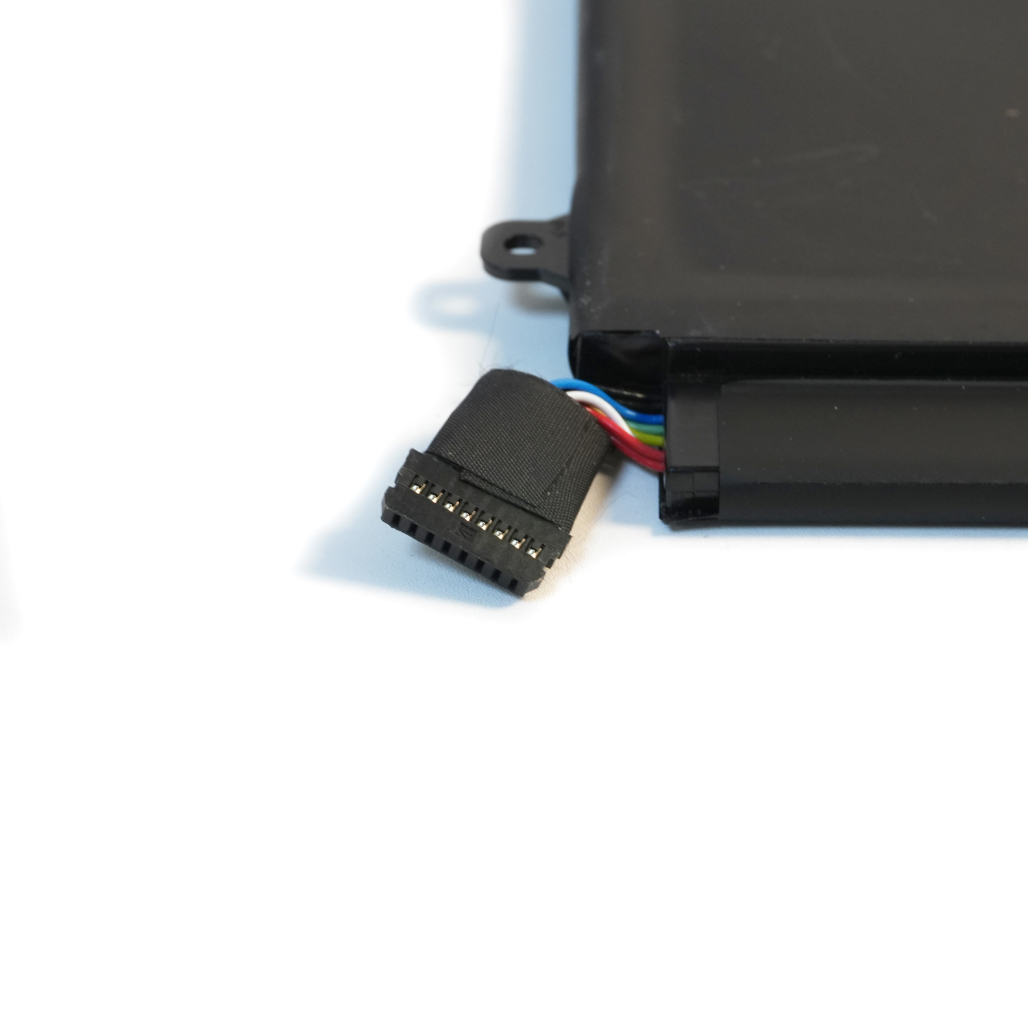 Shop the genuine Lenovo 11.1V 45Wh L17C3P51/L17L3P51/01AV445 laptop battery compatible with ThinkPad E480, E485, E490, E495, E580, E585, E590, E595, E14 Gen 1, E15 Gen 1, and E41 Series. Reliable performance, long-lasting power, perfect fit replacement.